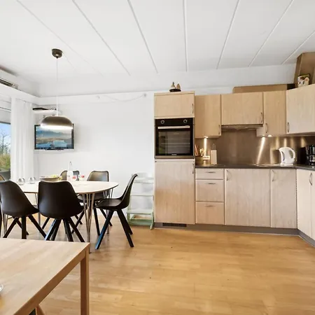Answald - 6km From The Sea By Interhome Appartamento Åkirkeby